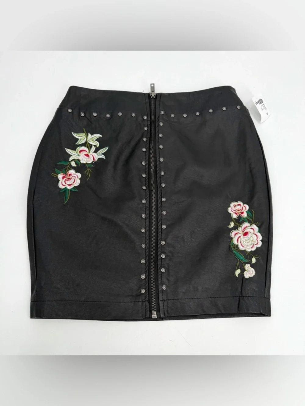 Charlotte Russe Skirt Women’s S Black Faux Leather Mini Floral Embroidery Zipper